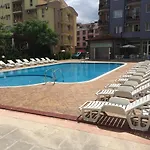 Хотел Sunny Beauty Palace 4*
