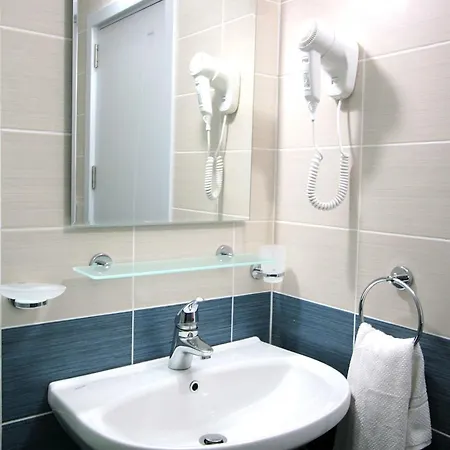 Sunny Beauty Palace 4* סאני ביץ'