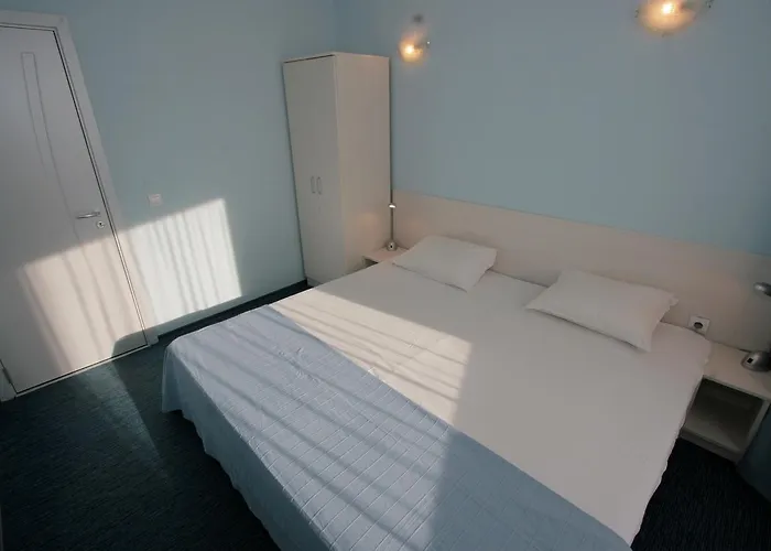 Sunny Beauty Palace Отель 4*