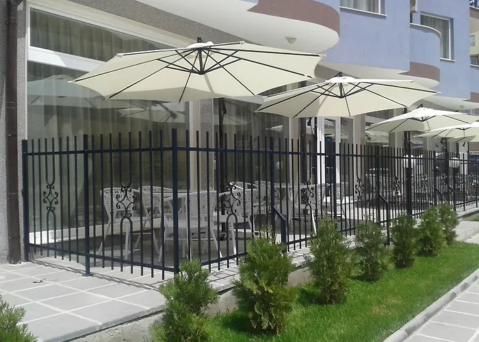 Sunny Beauty Palace Отель 4*