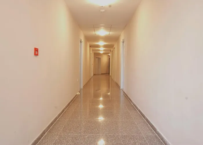 Хотел Sunny Beauty Palace